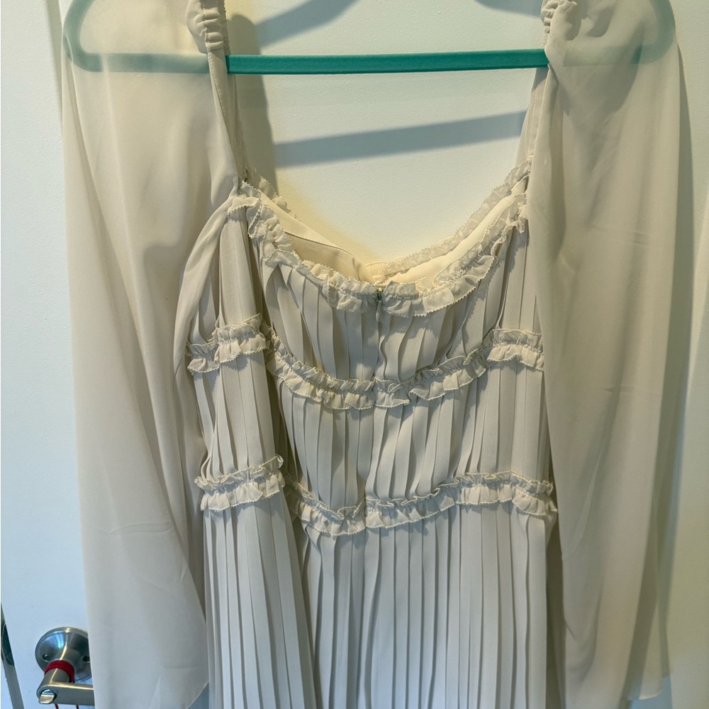 Alexis Ivory Ruffled Dress - Picture 6 of 12